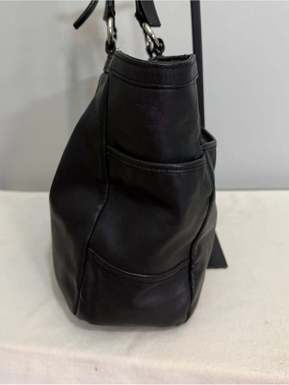 Coach Gallery East West Tote Shoulder Bag Black Leather Y2K Vintage F17722 FAIR